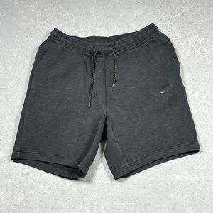 Nike Sportswear Tech Fleece Sweat Shorts Mens Medium Black Pockets Drawstring
